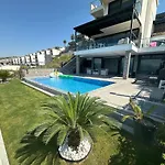 Paradise Bodrum, 14 Personnes, Vue Mer, Piscine, Privee, Sauna, A Vapeur, Ascenseur