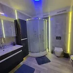 Paradise Bodrum, 14 Personnes, Vue Mer, Piscine, Privee, Sauna, A Vapeur, Ascenseur *