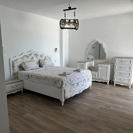 Paradise Bodrum, 14 Personnes, Vue Mer, Piscine, Privee, Sauna, A Vapeur, Ascenseur Vilă