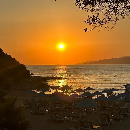 Paradise Bodrum, 14 Personnes, Vue Mer, Piscine, Privee, Sauna, A Vapeur, Ascenseur * Milas