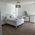 Paradise Bodrum, 14 Personnes, Vue Mer, Piscine, Privee, Sauna, A Vapeur, Ascenseur Vila