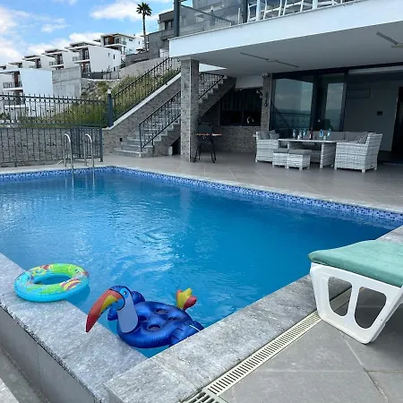 Paradise Bodrum, 14 Personnes, Vue Mer, Piscine, Privee, Sauna, A Vapeur, Ascenseur * Миляс